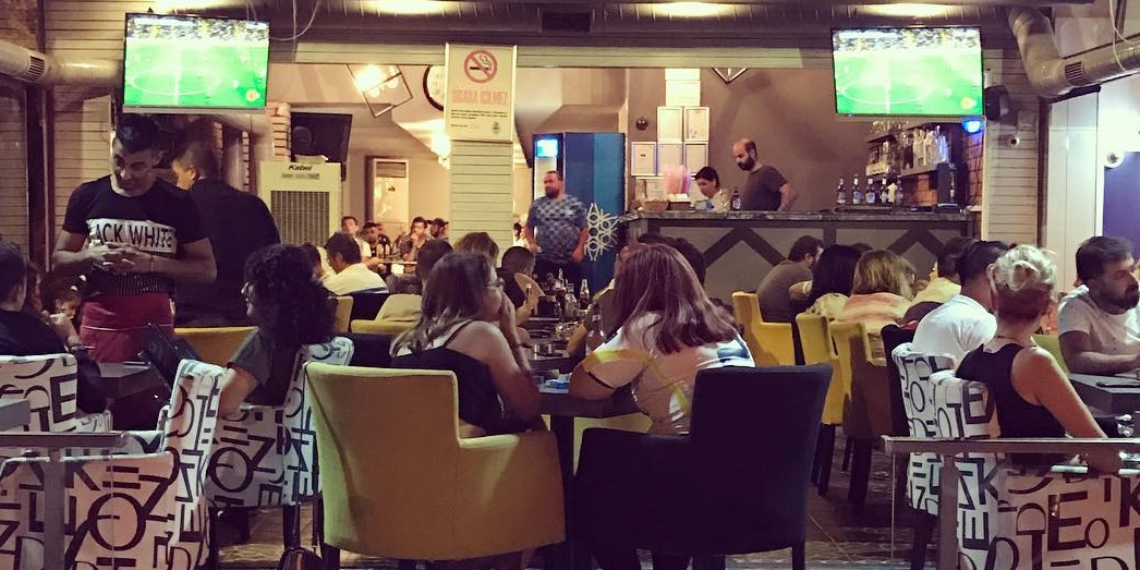 Cafe Bistro