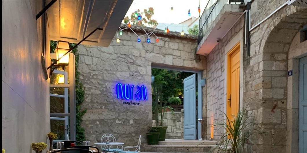 Nuran Meyhane Alaçatı