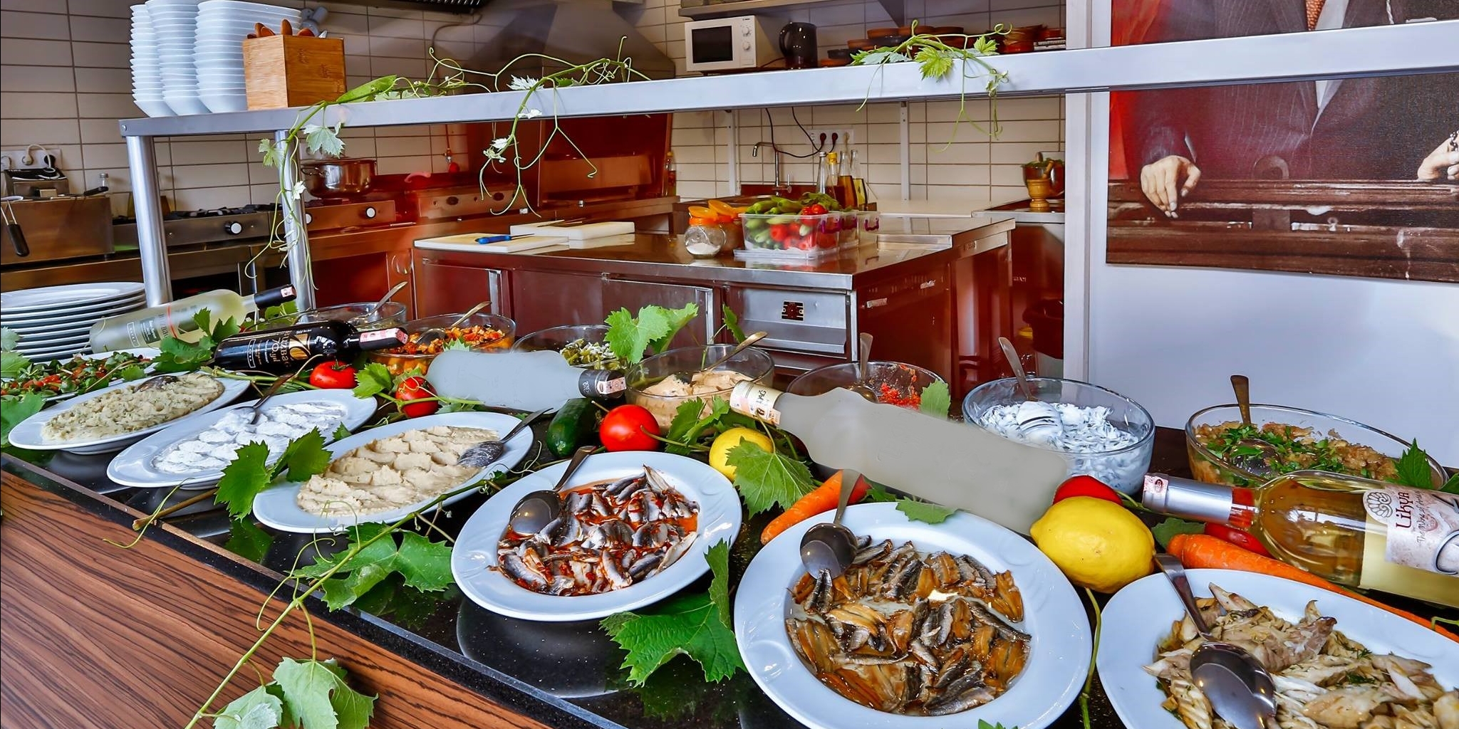 Ruhi Bey Meyhanesi & Ruhi Bey Bar